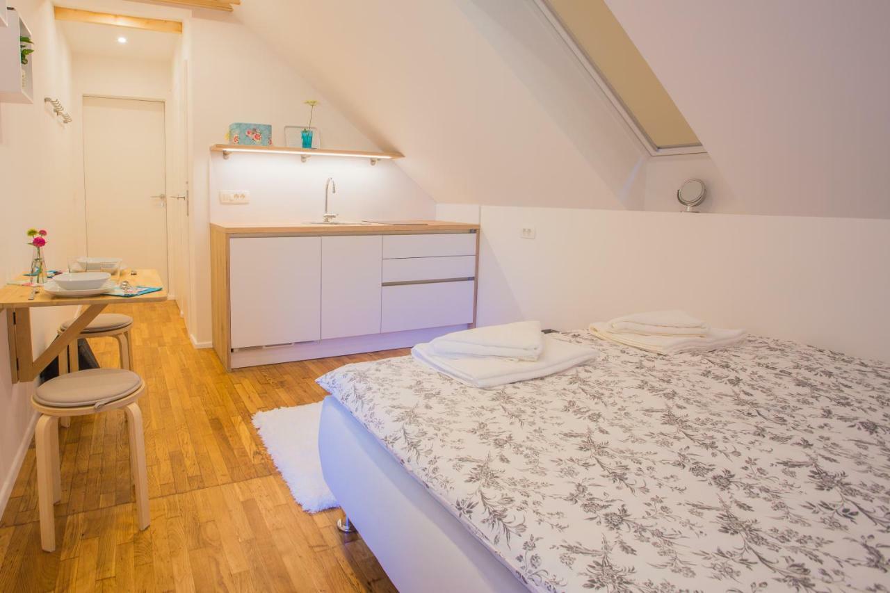 Apartments Perla ゴレンスカ地方 エクステリア 写真